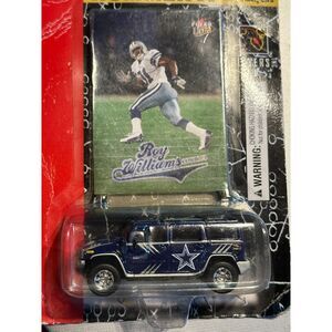 Dallas Cowboys NFL Team Collectible Hummer H2 2004 Roy Williams Trading Card